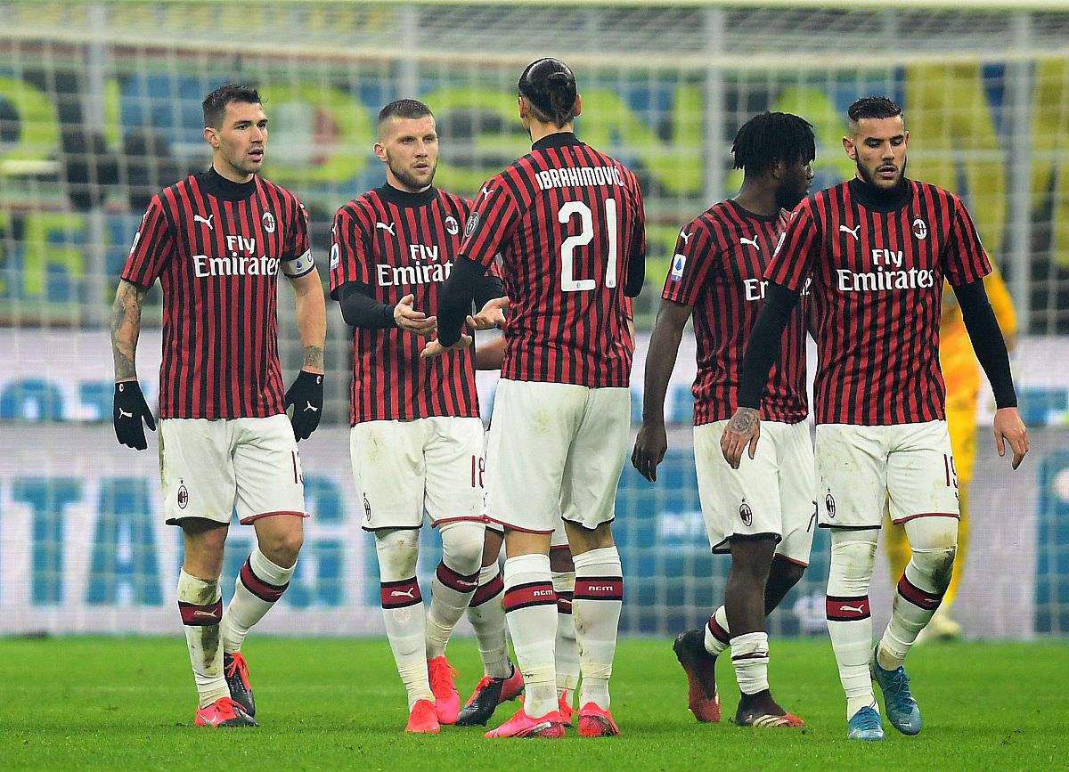 经纪人：米内罗竞技未与胡尔克就续约进行接触（经纪人称米内罗竞技尚未与胡尔克谈续约）