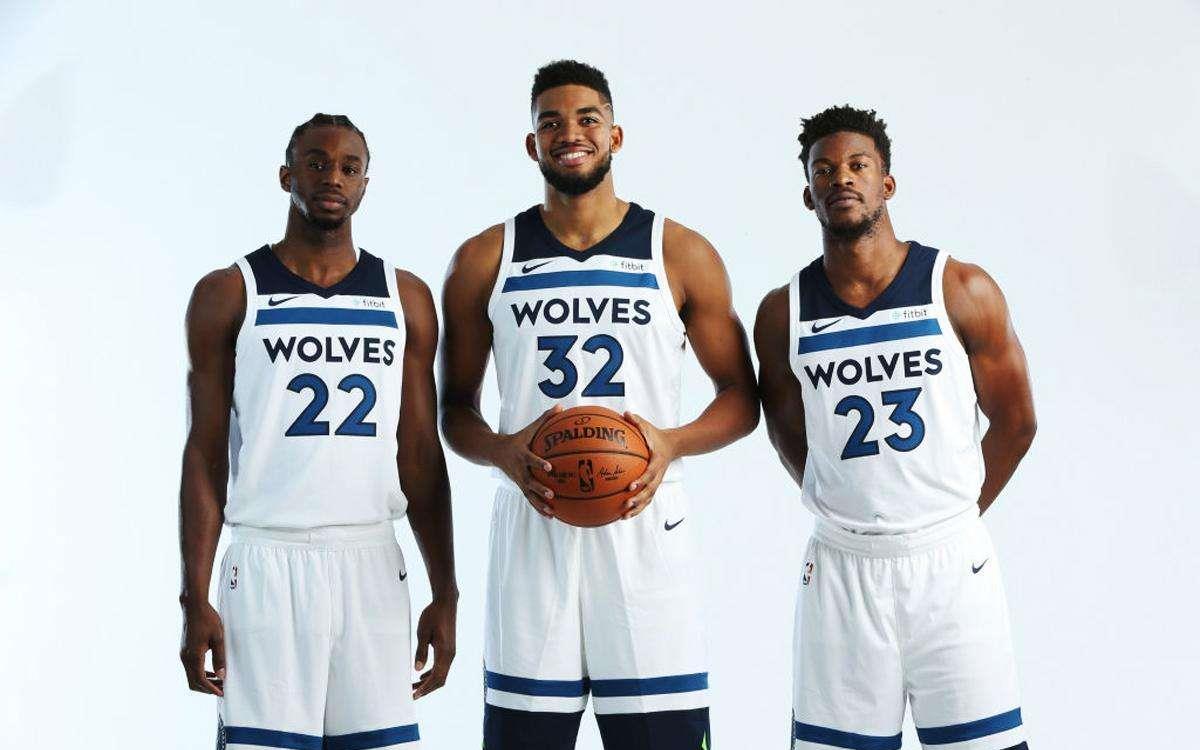 李霄鹏：明天就是拼，赢下最后一个主场比赛（李霄鹏：明天全力一战，力争拿下最后一个主场）